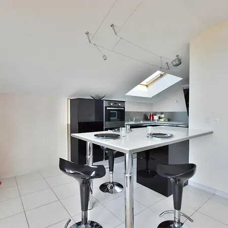 Cozy à Avec Terrasse Et Animaux Admis - Fr-1-498-69